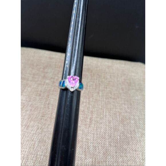 Sterling Silver Trillion-Cut Pink Stone Ring with Lab Opal Inlay – Size 7.25 Est - Picture 9 of 9